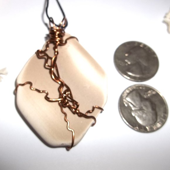 Wire Wrap Necklace Pendant Charm Copper Tan Beige Boho Statement Jewelry C075 - Picture 4 of 9